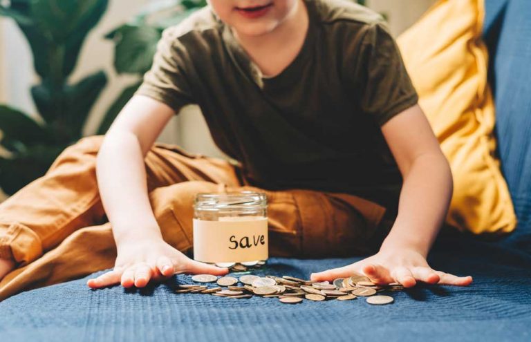 4 moduri in care rabdarea duce la succesul financiar al copilului tau